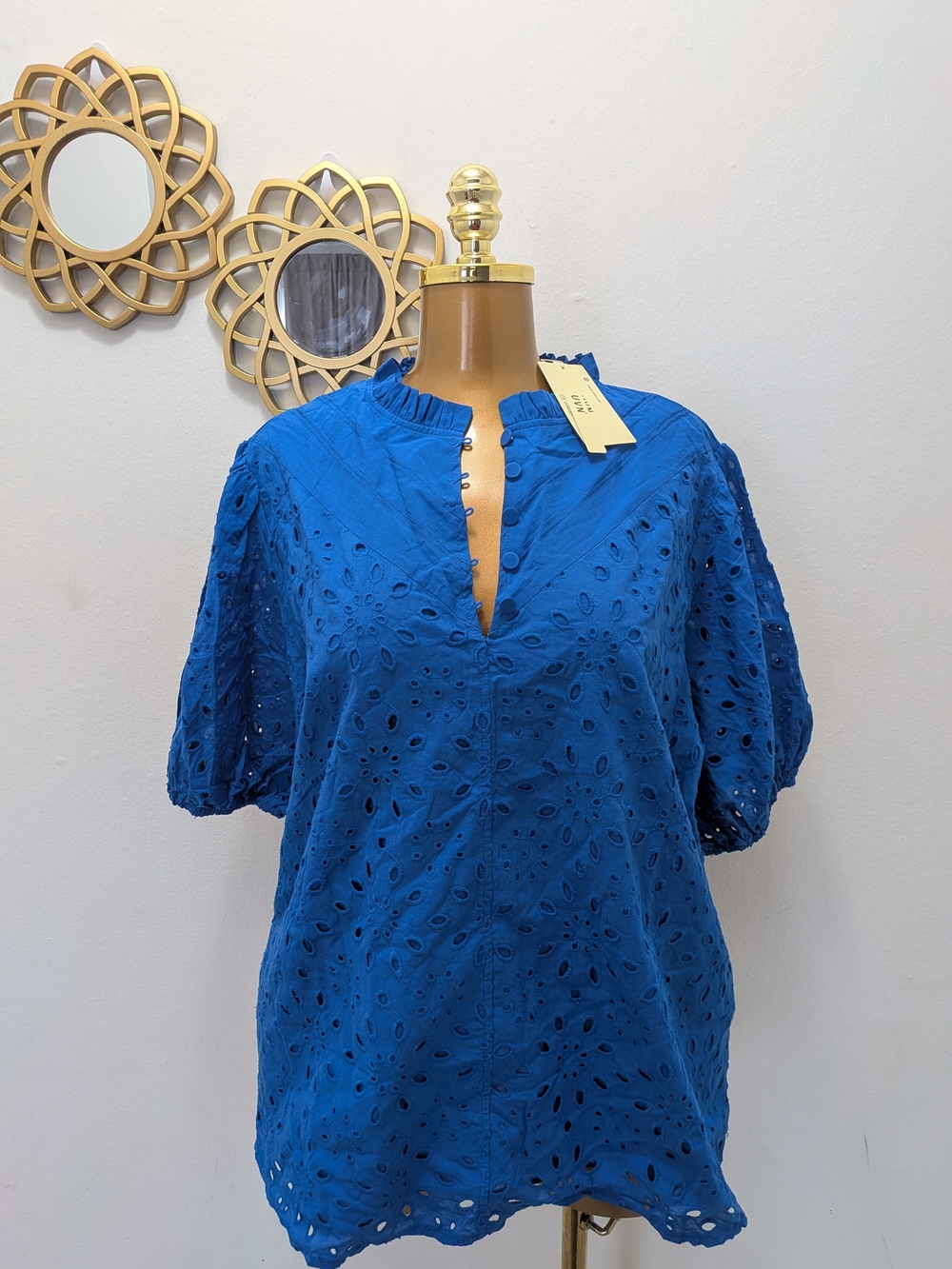 Bright Blue Eyelet Cotton Puff-Sleeve Top —UVN